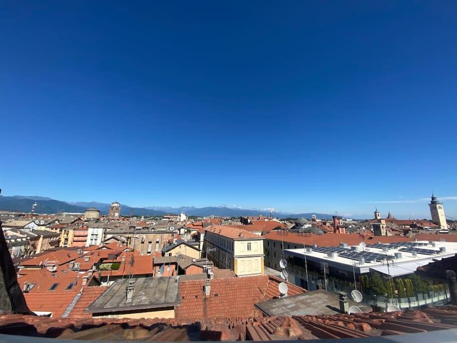 Deliziosa Mansarda Con Vista Panoramica Apartamento Cuneo Exterior foto